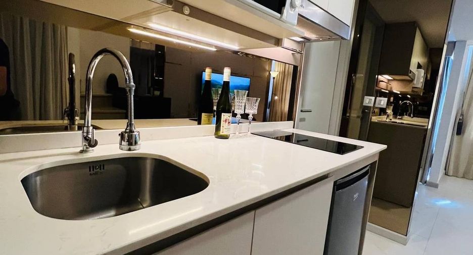 For rent 1 bed condo in Sathon, Bangkok