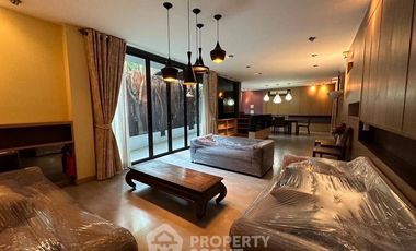 For rent 4 bedrooms house in Lat Phrao, Bangkok