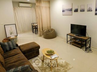 For rent 3 bedrooms townhouse in Chom Thong, Bangkok