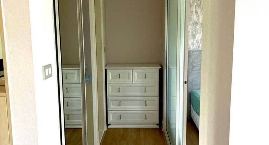 For rent 2 bedrooms condo in South Pattaya, Pattaya