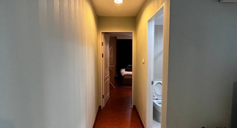 For rent 1 bed condo in Huai Khwang, Bangkok