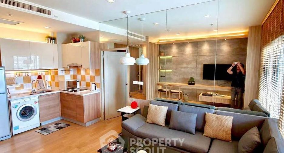 For rent 1 Beds condo in Khlong Toei, Bangkok