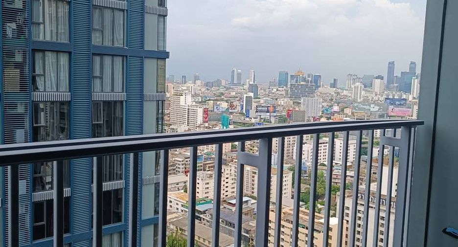 For rent 1 bed condo in Ratchathewi, Bangkok