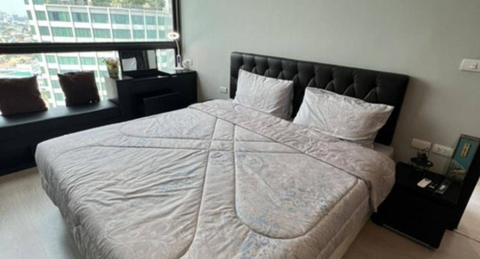 For rent 1 bed condo in Khlong Toei, Bangkok