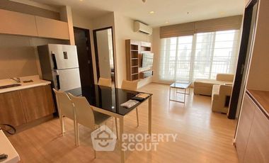 For rent 2 bedrooms condo in Sathon, Bangkok