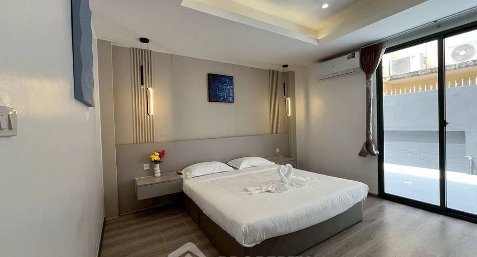 For sale 4 bedrooms house in Bang Lamung, Chonburi