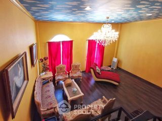 For rent 3 bedrooms townhouse in Yan Nawa, Bangkok
