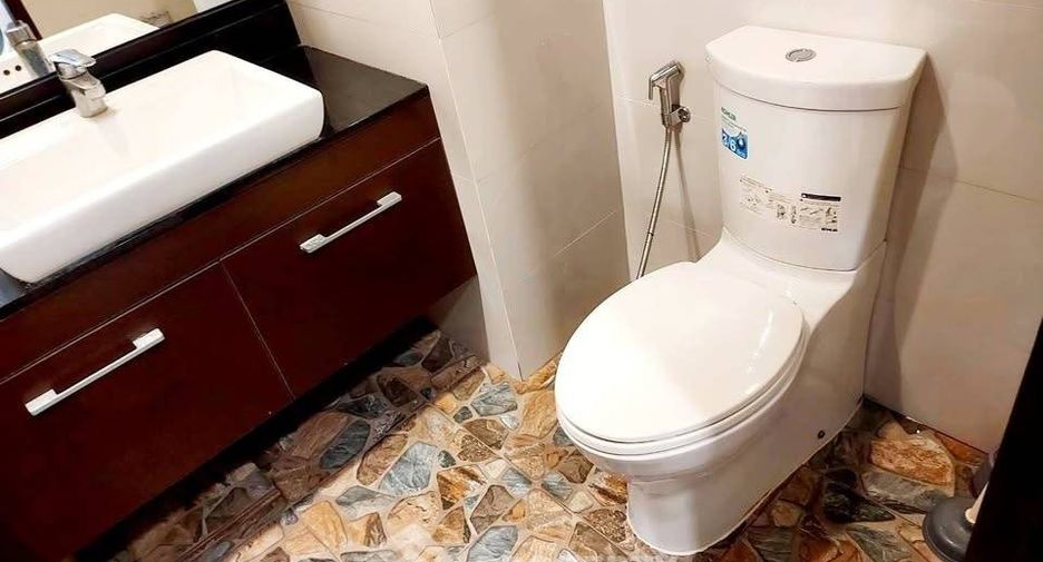 For sale 1 bed condo in Chatuchak, Bangkok
