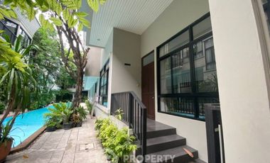 Casa en alquiler de 3 habitaciones en Khlong Toei, Bangkok