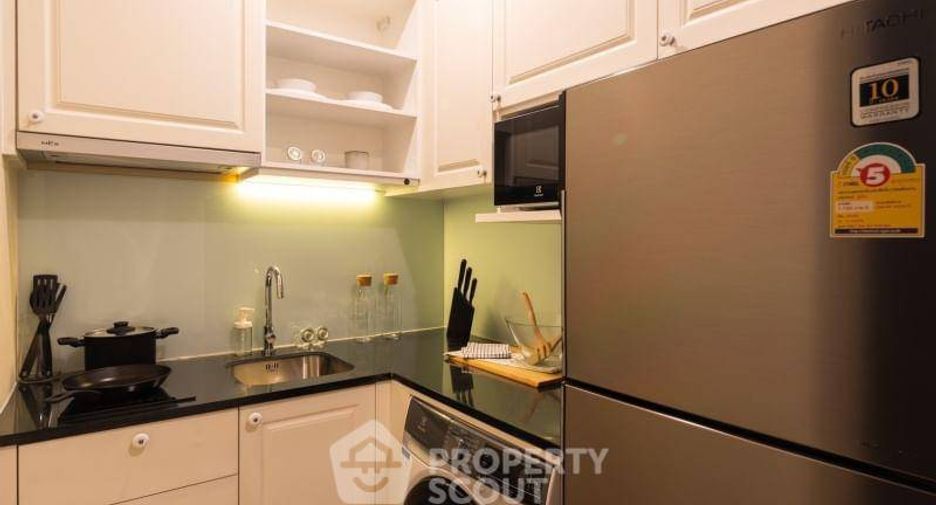 For sale 2 bedrooms condo in Khlong Toei, Bangkok