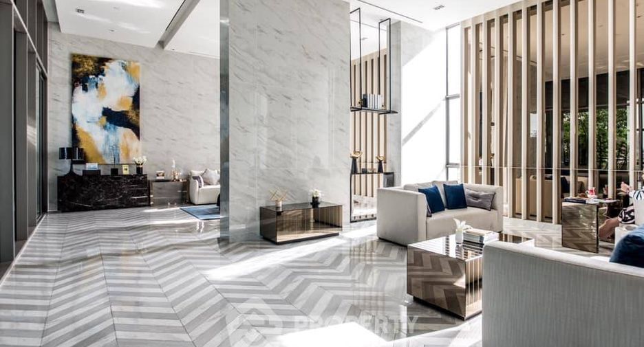 For sale 2 bedrooms condo in Khlong Toei, Bangkok