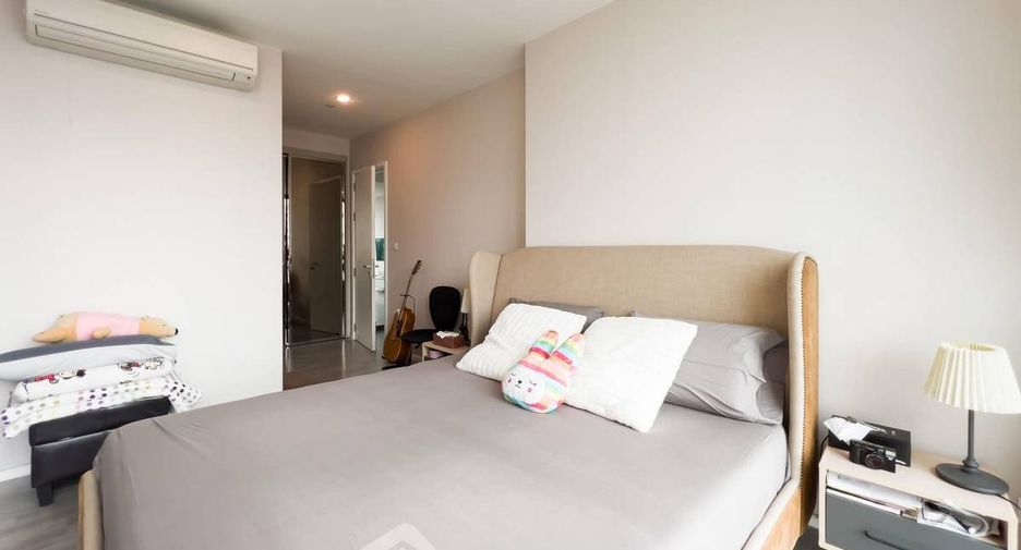 For sale 2 bedrooms condo in Khlong Toei, Bangkok