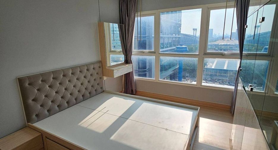 For sale 2 bedrooms condo in Bang Kapi, Bangkok