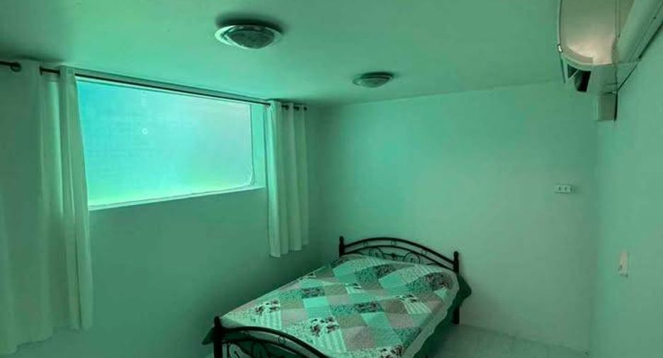 For rent 3 bedrooms house in Sattahip, Chonburi