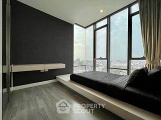For sale 2 ベッドルーム condo in Khlong San, Bangkok