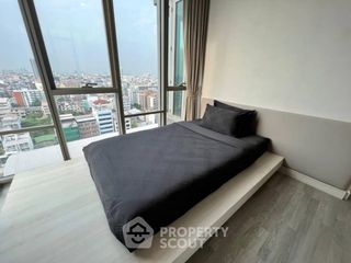 For sale 2 ベッドルーム condo in Khlong San, Bangkok