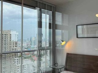 À vendre 1 chambre condo à Khlong San, Bangkok