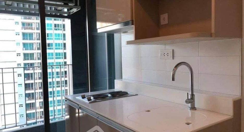 For sale 1 bed condo in Bang Rak, Bangkok