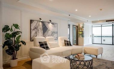 Продажа 3 спальни кондо в Кхлонг Тоеи, Бангкок