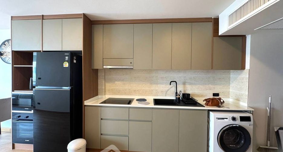 For sale 1 bed condo in Watthana, Bangkok