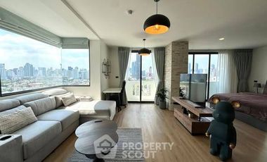 For sale 1 bed condo in Watthana, Bangkok