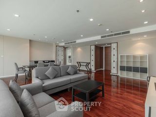 Apartment zur Miete mit 3 Zimmer in Khlong Toei, Bangkok