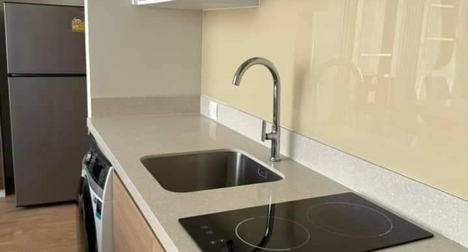 For sale 2 bedrooms condo in Khlong Toei, Bangkok