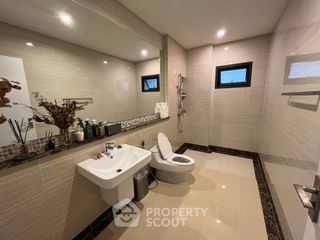 出租 3 卧室 独立屋 在 Prawet, 曼谷