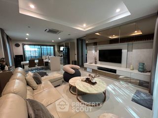 出租 3 卧室 独立屋 在 Prawet, 曼谷