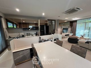 出租 3 卧室 独立屋 在 Prawet, 曼谷