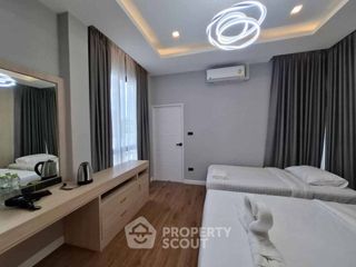 Villa zur Miete mit 5 Zimmer in Bang Lamung, Chonburi