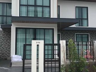 Villa zur Miete mit 5 Zimmer in Bang Lamung, Chonburi