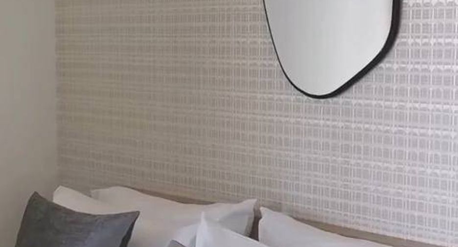 For rent 1 bed condo in Ratchathewi, Bangkok