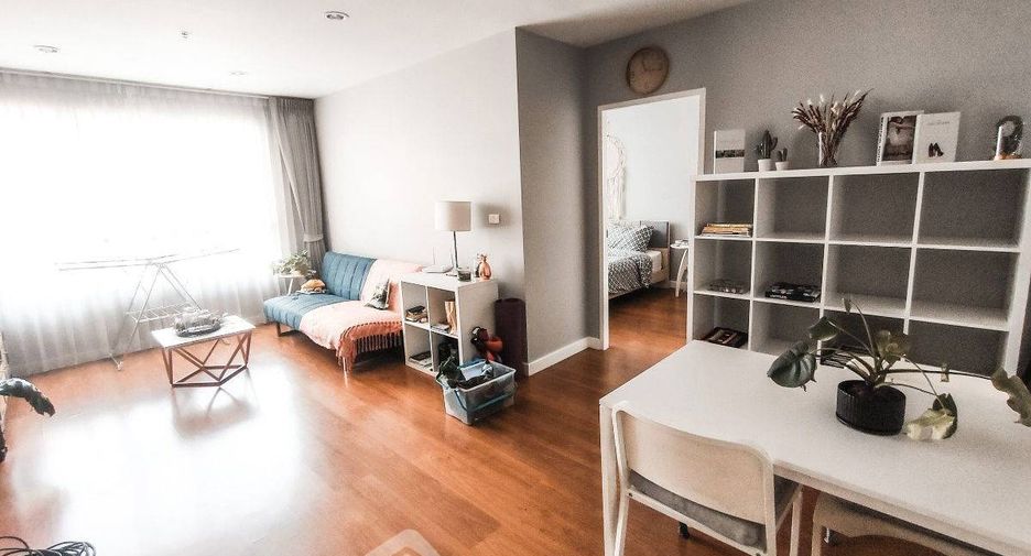 For sale 1 Beds condo in Khlong Toei, Bangkok