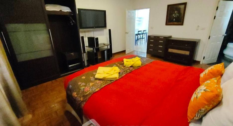 For rent 3 bedrooms house in East Pattaya, Pattaya