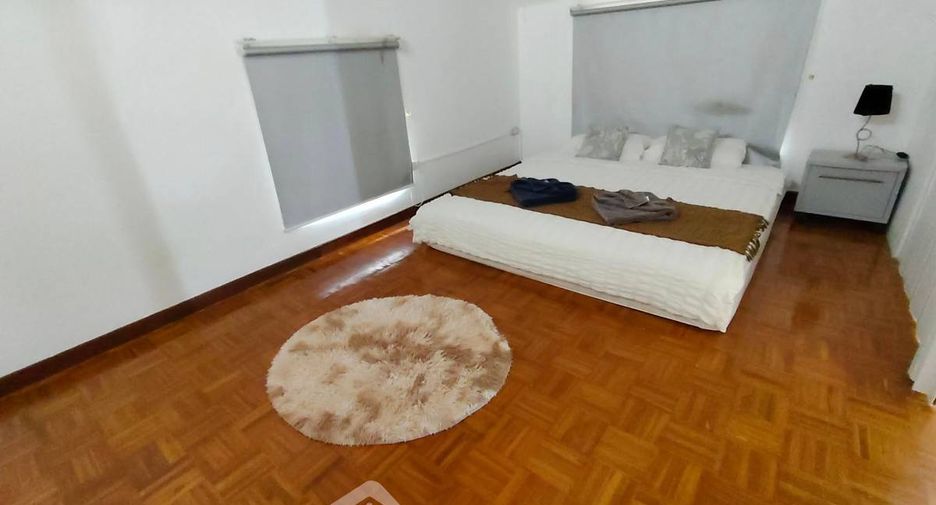 For rent 3 bedrooms house in East Pattaya, Pattaya