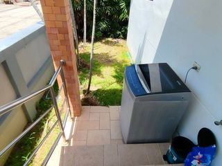 Casa en alquiler de 3 habitaciones en Bang Lamung, Chonburi