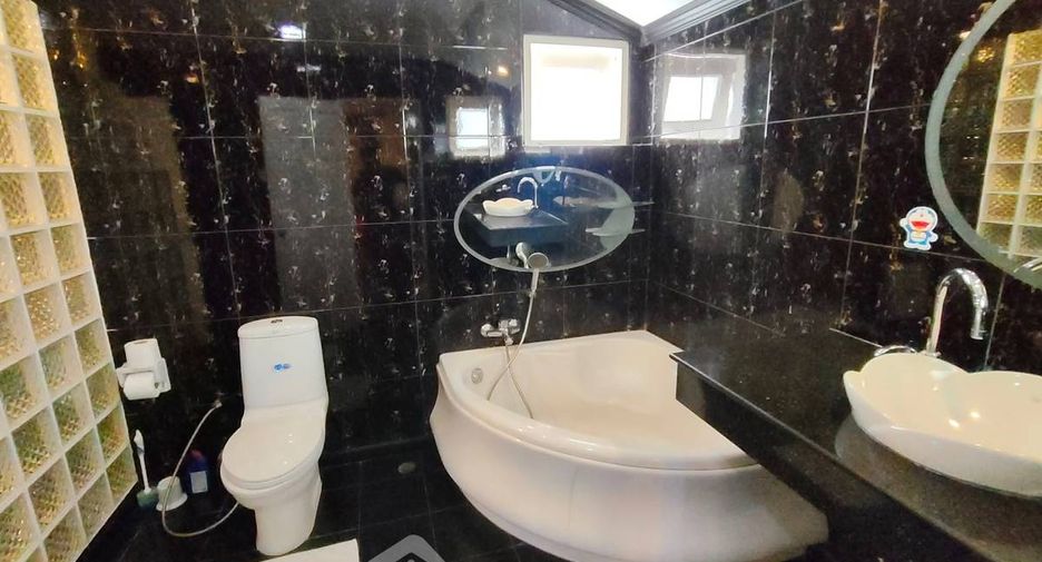 For rent 3 bedrooms house in East Pattaya, Pattaya