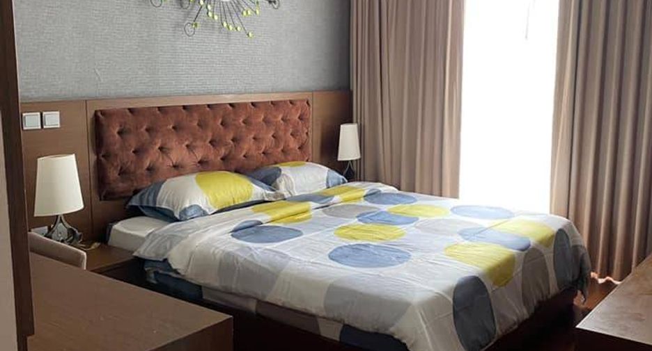For rent 2 bedrooms condo in Watthana, Bangkok