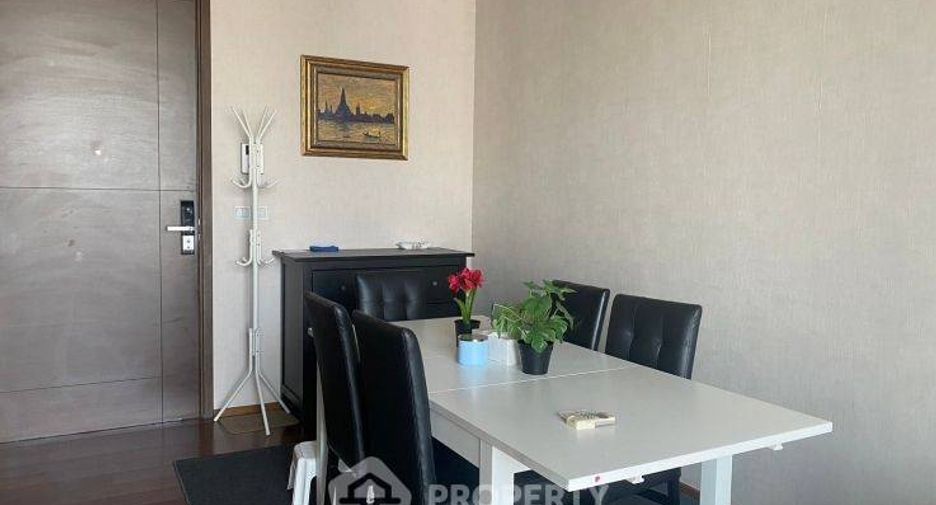 For rent 2 bedrooms condo in Watthana, Bangkok