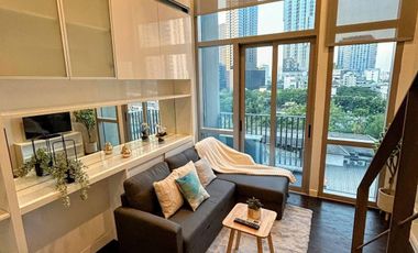 Condo en alquiler de 1 habitaciones en Khlong Toei, Bangkok