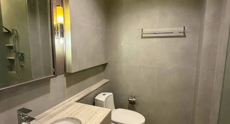 For sale 3 bedrooms condo in Sathon, Bangkok