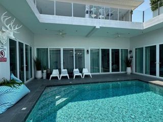 À louer 5 chambres maison à Bang Lamung, Chonburi