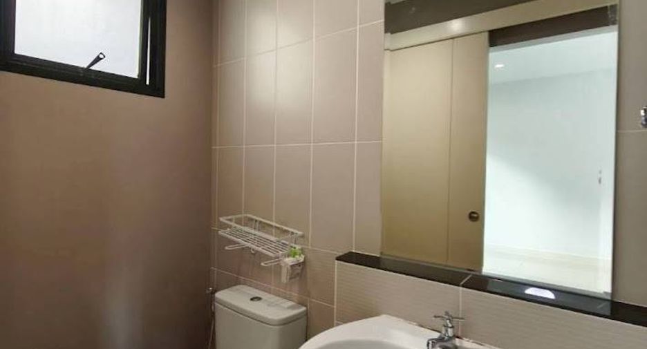 For sale 3 bedrooms townhouse in Bang Kruai, Nonthaburi