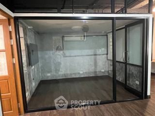 For rent 1 bed condo in Bang Rak, Bangkok