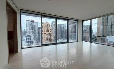 For sale 2 bedrooms condo in Pathum Wan, Bangkok