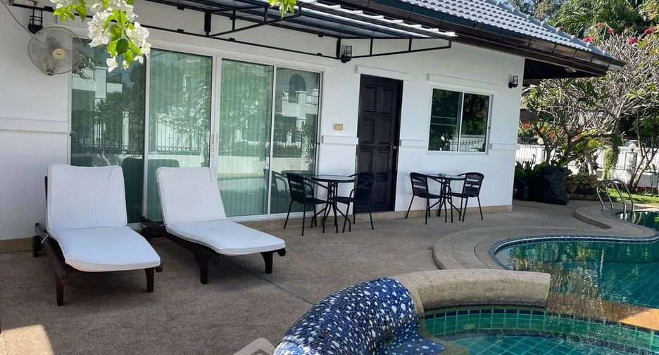 À louer 4 chambres villa à Bang Lamung, Chonburi