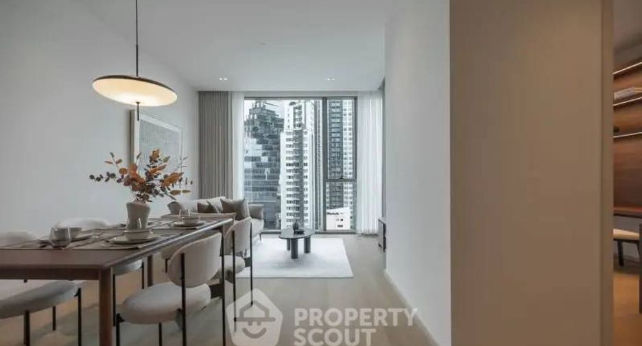 For sale 2 ベッドルーム condo in Khlong Toei, Bangkok