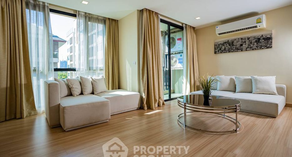For rent 2 bedrooms apartment in Watthana, Bangkok