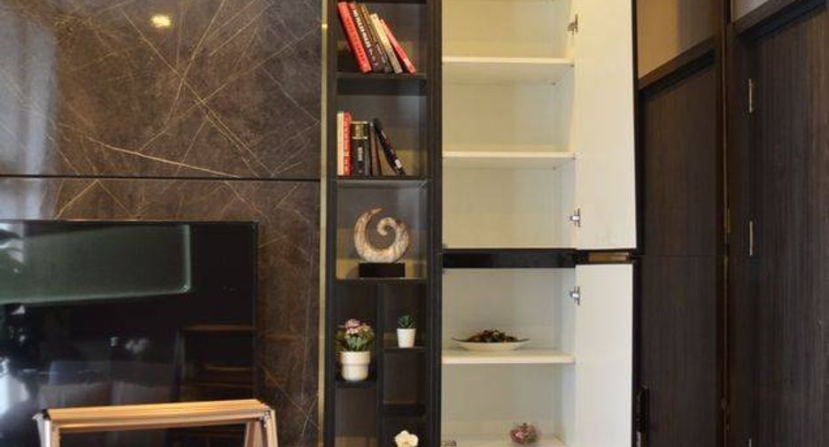 For rent 1 bed condo in Phra Khanong, Bangkok